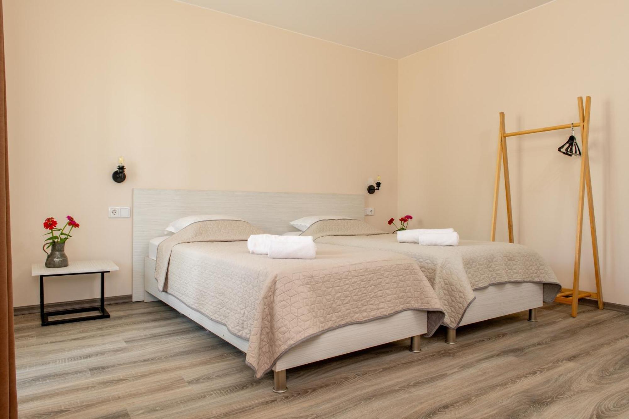 Alvani Inn K'vemo Alvani Luaran gambar