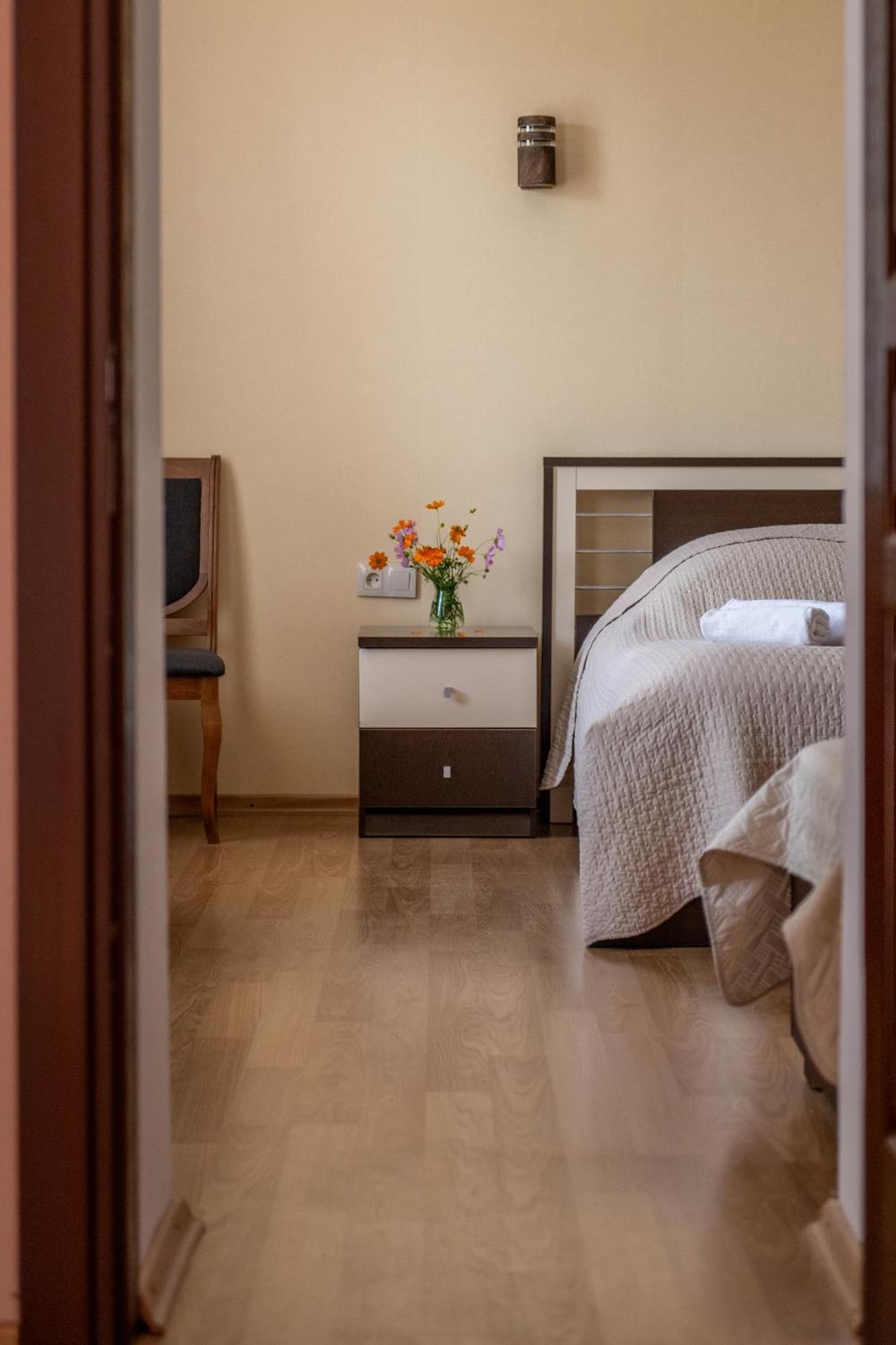 Alvani Inn K'vemo Alvani Luaran gambar